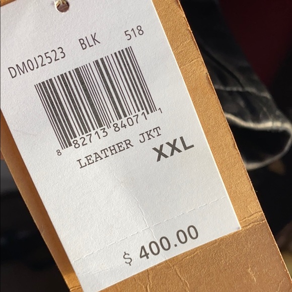 Another jacket - Picture 4 of 4